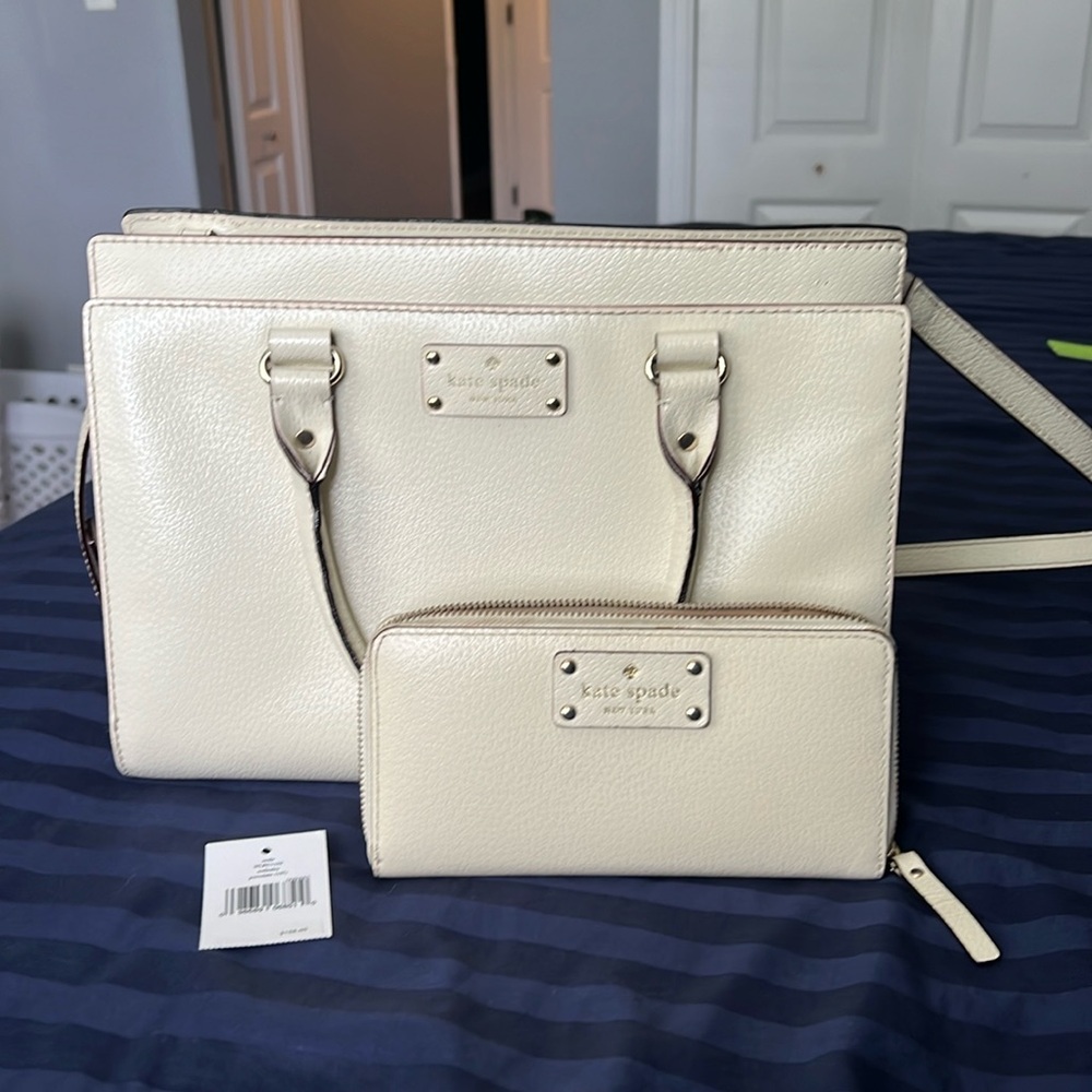 Kate Spade Wellesley Crossbody Satchel Purse with wallet